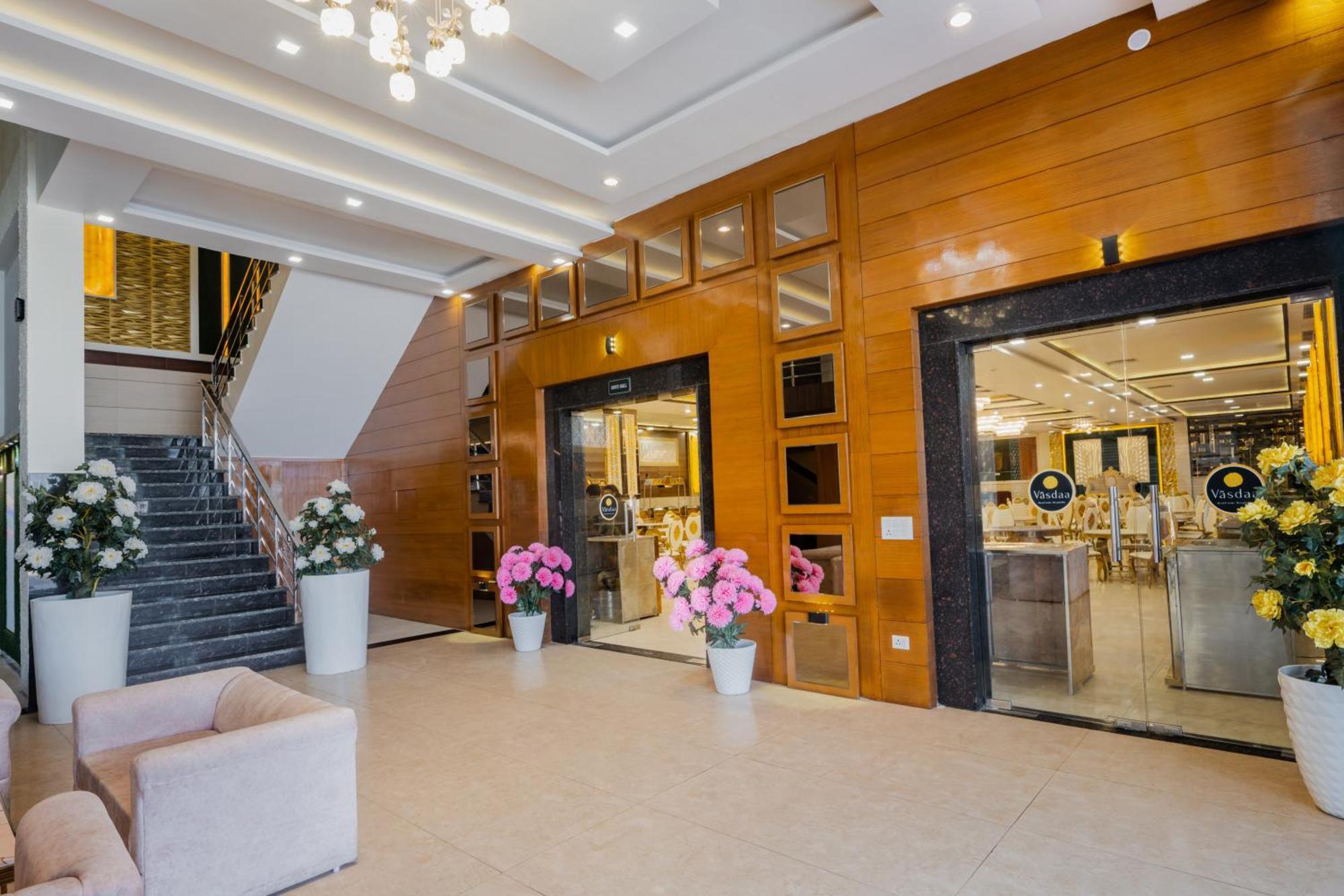 Hotel Vasdaa Grand Dehradun Extérieur photo